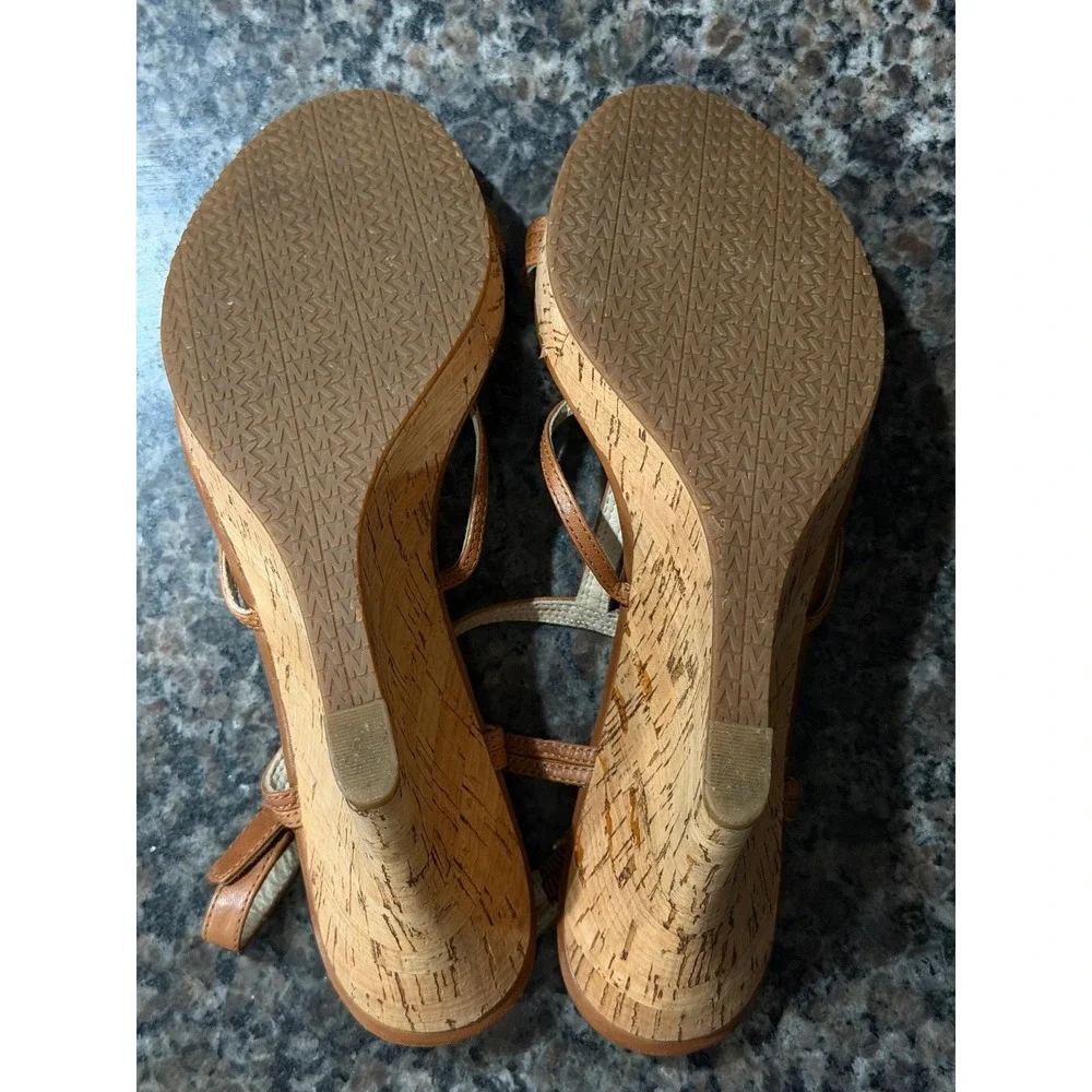 Michael Kors Tan Leather Cork Wedge Sandals Strappy T-Strap Gold MK Logo 9.5in